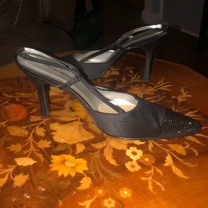 Valerie Stevens sling back heels